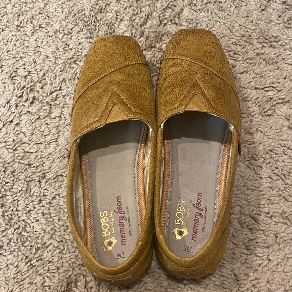 BRAND NEW - Sketchers Bobs